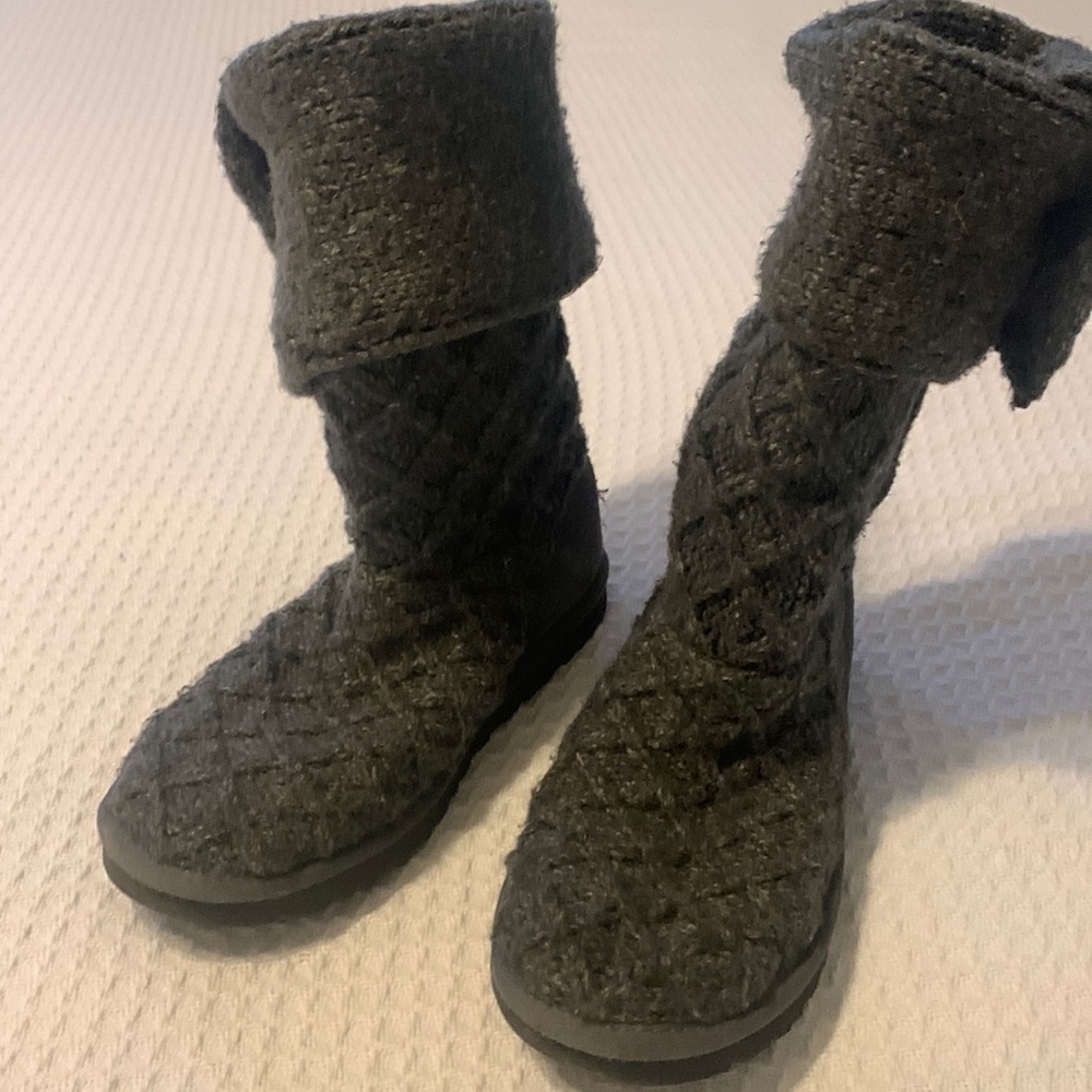 Ugg | Cardy Grey Cable Knit Convertible Calf Ankle Cozy Winter Sweater Boots 8